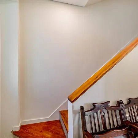 Будинок відпочинку Casa Da Laurentina - Charm With Pool & Garden