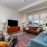Casa Da Laurentina - Charm With Pool & Garden Holiday home Lisbon