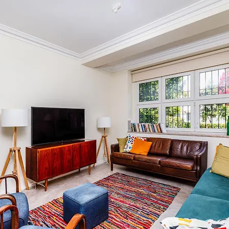 Casa Da Laurentina - Charm & Garden בית נופש ליסבון