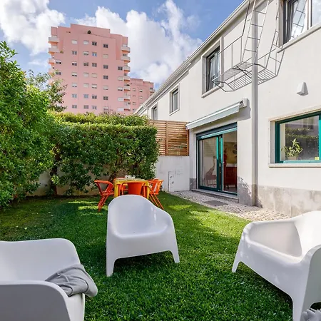 Dom wakacyjny Casa Da Laurentina - Charm & Garden